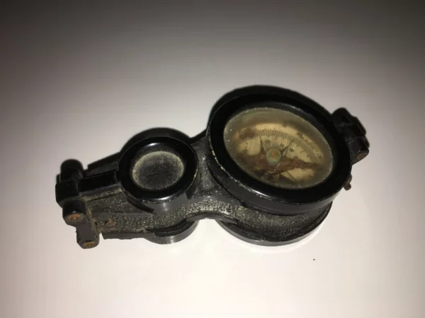 Boussole loupe 14-18