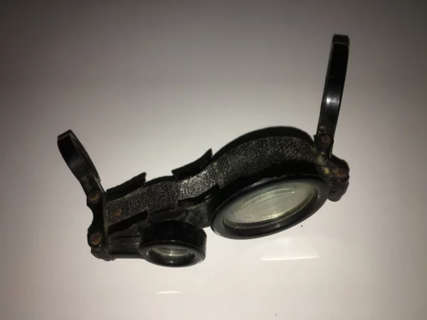 Boussole loupe 14-18